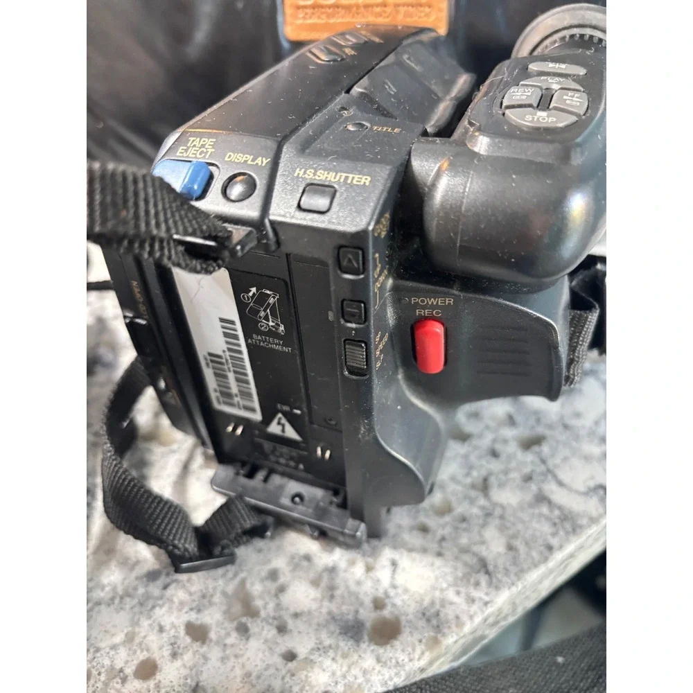 Quasar Palmcorder VHS‎ VML457 Camcorder 16x Optical Zoom AC Adapter